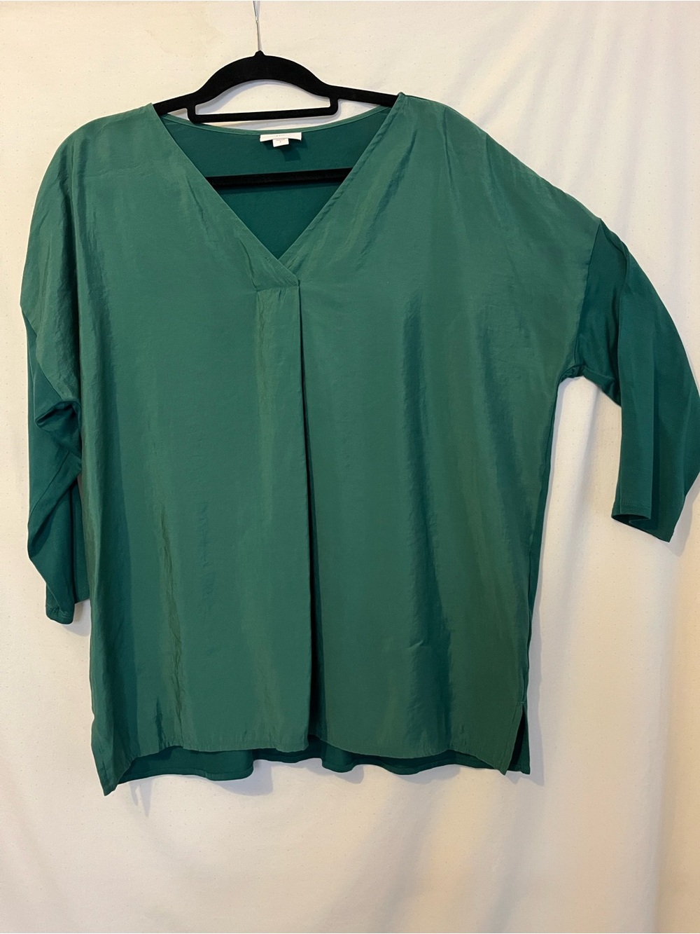 J. Jill Emerald V-Neck Pleated Relaxed Blouse